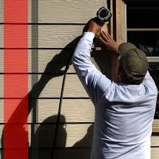 Best Vinyl Siding Installation  in Lyndonville, VT